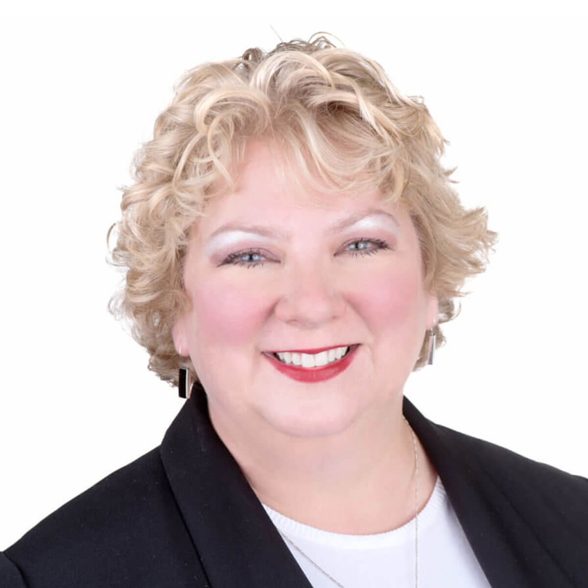 Julie-Sampson_Resized - AArete Julie Sampson